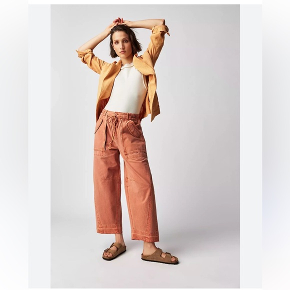 NEW Free People to the extreme barrel pants small - Picture 11 of 11